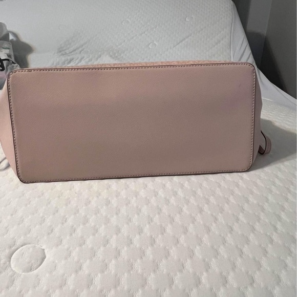 Michael Kors Tote - Picture 6 of 7